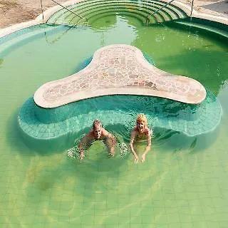 Lipa Hotel 3*