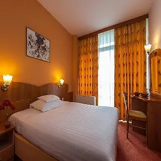 Lipa Hotel